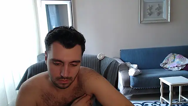 Snapshot of handsomeee04 chatting on 09-30-25, 02:11 handsomeee04 online show from 09-30-25, 02:11