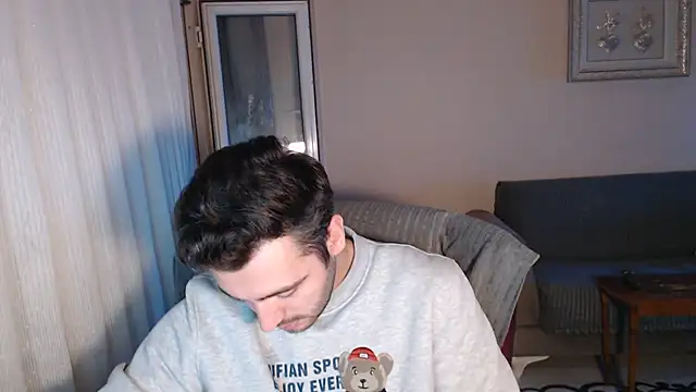 Snapshot of handsomeee04 chatting on 10-22-25, 09:25 handsomeee04 online show from 10-22-25, 09:25