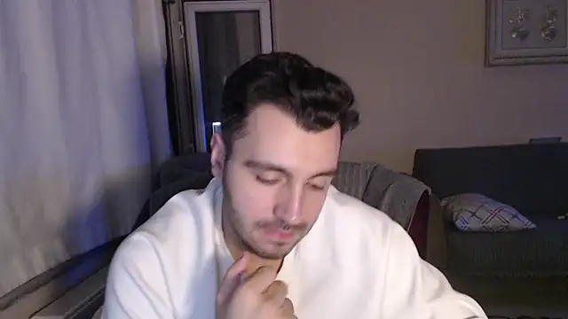 Snapshot of handsomeee04 chatting on 11-07-25, 08:09 handsomeee04 online show from 11-07-25, 08:09