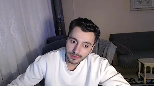 Snapshot of handsomeee04 chatting on 11-22-25, 10:09 handsomeee04 online show from 11-22-25, 10:09