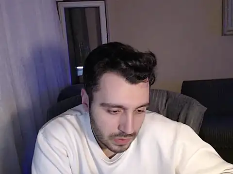 Snapshot of handsomeee04 chatting on 11-23-25, 09:58 handsomeee04 online show from 11-23-25, 09:58