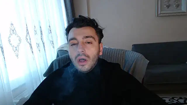 handsomeee04 online show from 12-17-25, 05:57