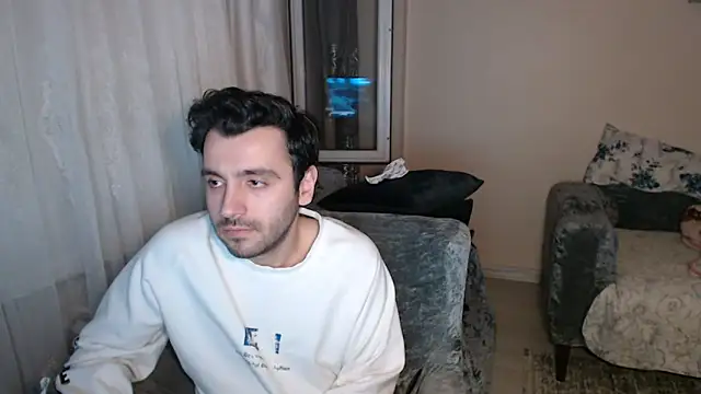 handsomeee04 online show from 04-24-26, 02:25