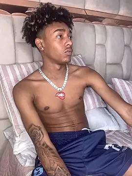 Boy cock18 online show from 02-03-25, 08:13