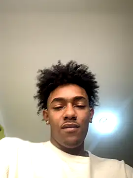 Boy cock18 online show from 10-31-25, 10:16