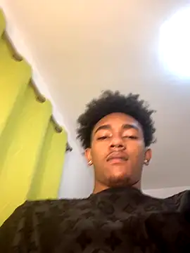 Boy cock18 online show from 11-30-25, 09:46