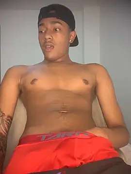 Boy cock18 online show from 04-15-26, 11:16