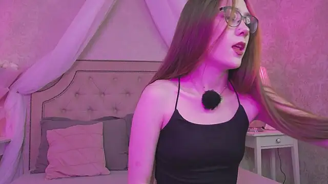 SashaMeow online show from 09-15-25, 04:29