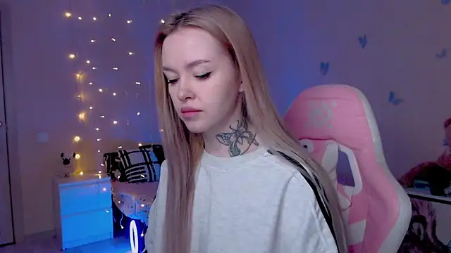 Naughty Mable online show from 03-25-26, 12:16