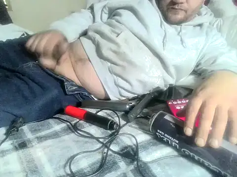 Snapshot of party51502 chatting on 12-22-24, 08:14 party51502 online show from 12-22-24, 08:14