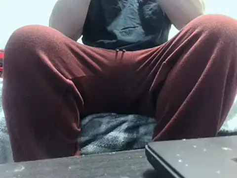 Snapshot of party51502 chatting on 02-26-25, 06:54 party51502 online show from 02-26-25, 06:54