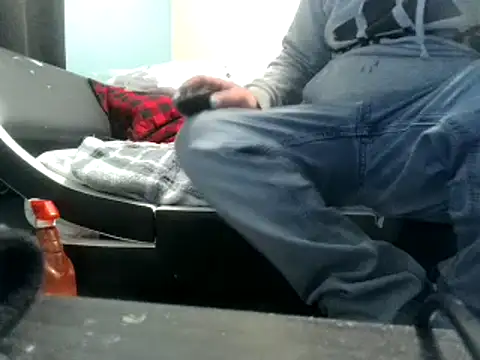 Snapshot of party51502 chatting on 03-02-25, 10:05 party51502 online show from 03-02-25, 10:05