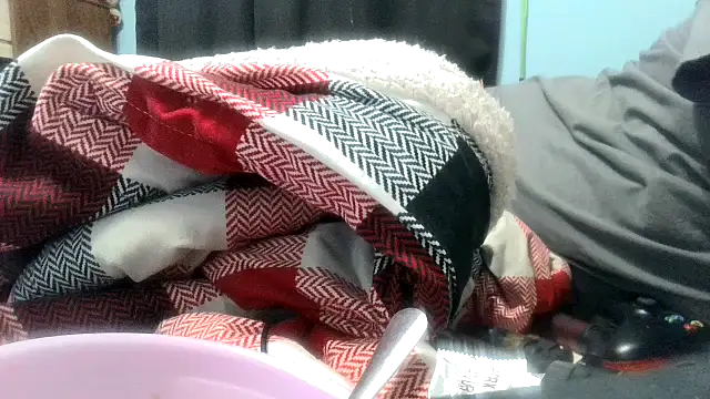 Snapshot of party51502 chatting on 09-19-25, 04:47 party51502 online show from 09-19-25, 04:47