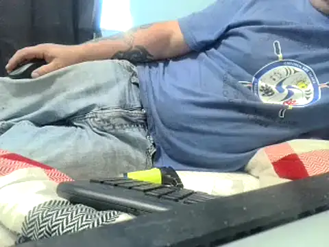 Snapshot of party51502 chatting on 09-27-25, 11:21 party51502 online show from 09-27-25, 11:21