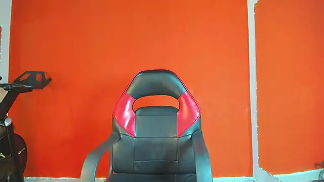 Abril jones10 online show from 02-16-25, 06:21