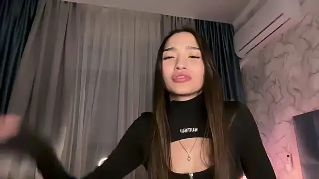 MilenaMilven online show from 01-06-25, 12:05