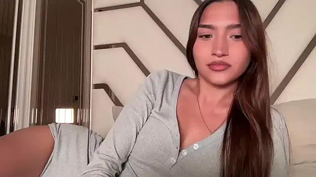 Snapshot of MilenaMilven chatting on 11-19-25, 07:36 MilenaMilven online show from 11-19-25, 07:36