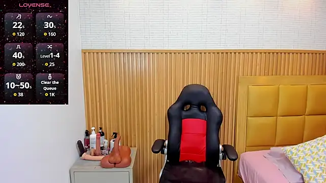 LOLAMAXI online show from 11-04-25, 03:27