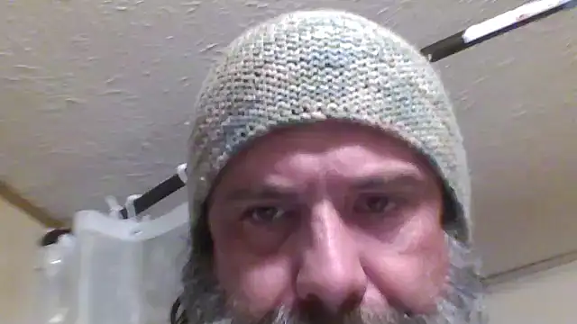 zaneporter46 online show from 11-10-25, 01:59