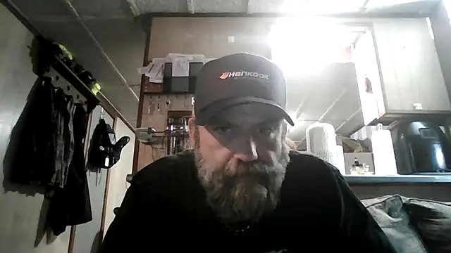 Snapshot of zaneporter46 chatting on 05-04-26, 05:03 zaneporter46 online show from 05-04-26, 05:03