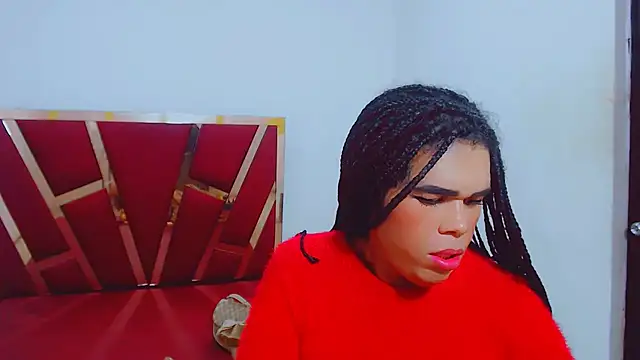 Snapshot of fox_naughty_violet chatting on 09-29-25, 07:40 fox naughty violet online show from 09-29-25, 07:40