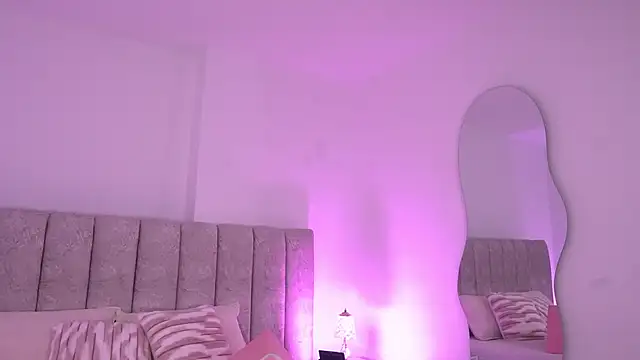 Snapshot of sam_lewins chatting on 11-25-25, 07:14 sam lewins online show from 11-25-25, 07:14