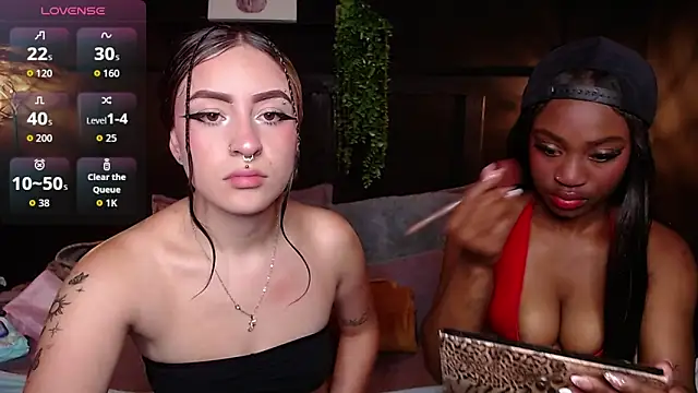 Snapshot of nikkystorm1_ chatting on 11-08-25, 02:17 nikkystorm1 online show from 11-08-25, 02:17