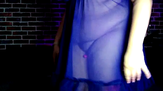 Snapshot of Heleneecesmecs2 chatting on 09-13-25, 10:09 Heleneecesmecs2 online show from 09-13-25, 10:09