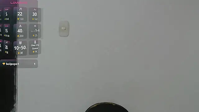 Snapshot of AMYCOO_PER33 chatting on 12-31-24, 12:00 AMYCOO PER33 online show from 12-31-24, 12:00