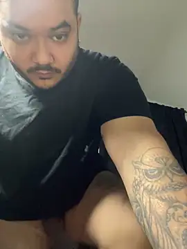 Snapshot of El_Titan1998 chatting on 02-27-25, 12:13 El Titan1998 online show from 02-27-25, 12:13