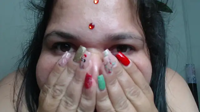 Snapshot of kariragapeass18 chatting on 12-26-24, 06:01 kariragapeass18 online show from 12-26-24, 06:01