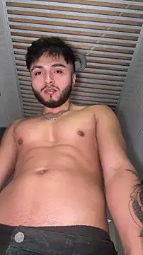 Snapshot of Beboteejoel chatting on 10-15-25, 05:18 Beboteejoel online show from 10-15-25, 05:18