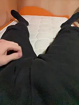 Dvddd online show from 12-21-25, 01:51