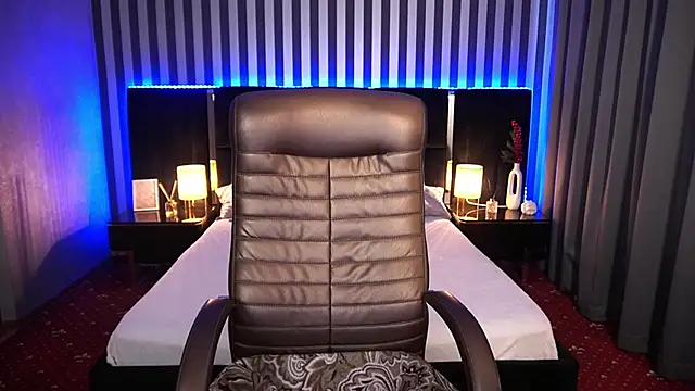 AfinaLin online show from 02-16-25, 10:32