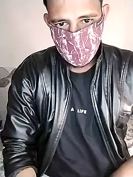 Snapshot of DIL_WALE143 chatting on 12-31-24, 04:14 DIL WALE143 online show from 12-31-24, 04:14