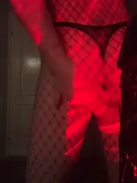 DiamondZar77038 online show from 01-08-25, 09:01