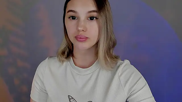 AngelicaKleee online show from 01-19-25, 02:47