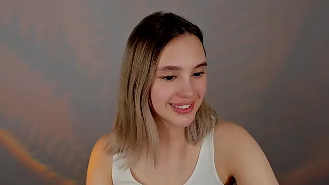 AngelicaKleee online show from 02-14-25, 01:56