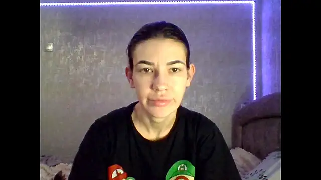 Snapshot of Diamond_Danaa chatting on 02-08-26, 02:42 Diamond Danaa online show from 02-08-26, 02:42