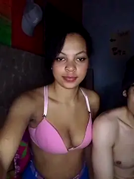 Snapshot of BlakeandRouse chatting on 11-14-25, 11:24 BlakeandRouse online show from 11-14-25, 11:24