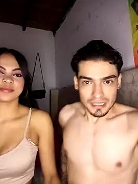 Snapshot of BlakeandRouse chatting on 01-18-26, 02:04 BlakeandRouse online show from 01-18-26, 02:04