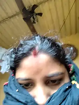 Snapshot of sweet_suman chatting on 09-18-25, 11:12 sweet suman online show from 09-18-25, 11:12