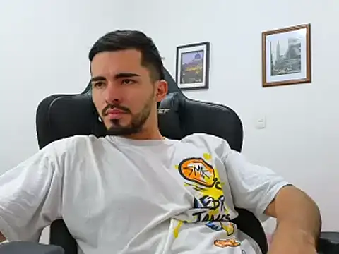 Massimoo 07 online show from 12-22-24, 05:10