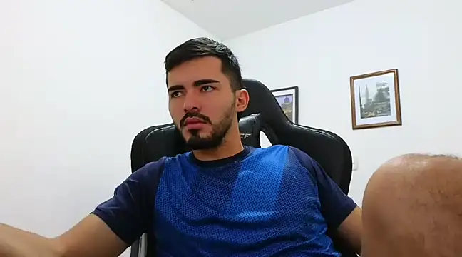 Massimoo 07 online show from 12-26-24, 06:43