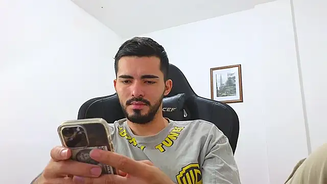 Massimoo 07 online show from 12-29-24, 08:04