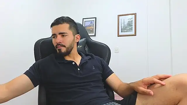 Massimoo 07 online show from 02-05-25, 07:42