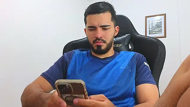 Massimoo 07 online show from 02-24-25, 07:19