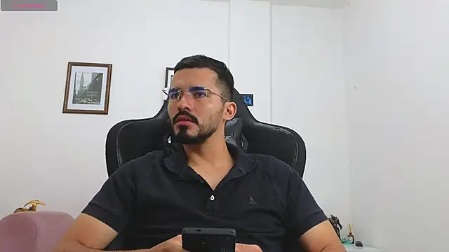 Massimoo 07 online show from 09-30-25, 03:17