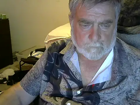 viejo oso online show from 09-19-25, 02:24