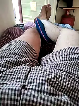 hot punekar online show from 01-12-25, 06:17